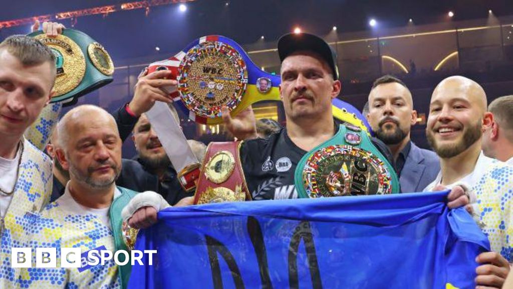 Usyk Vacates IBF Heavyweight Title